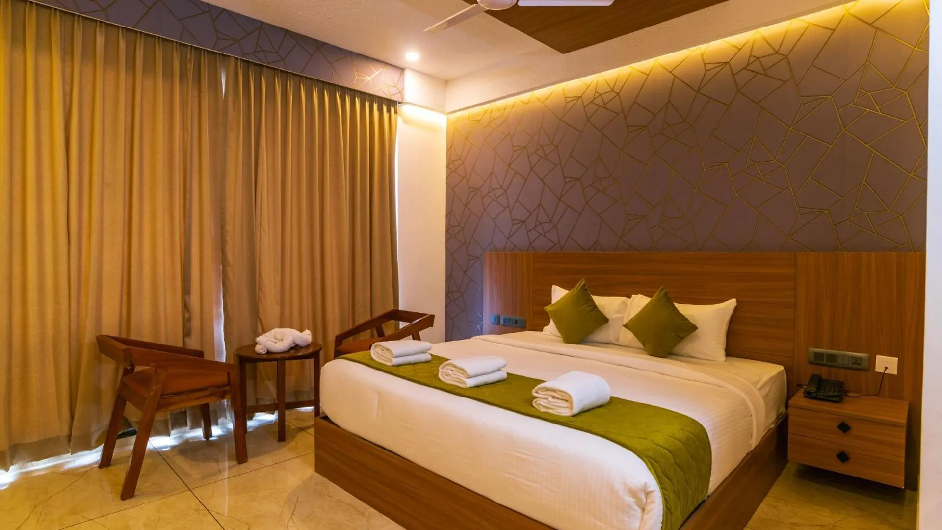 Velvet Clouds Munnar Hotel